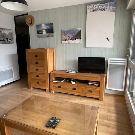 Apartament Chaleureux 6 Pers. Au Pied Des Pistes Avec Balcon - Fr-1-516-21 *