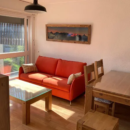 Apartment Accueillant Au Pied Des Pistes Avec Balcon Et Cuisine Equipee - Fr-1-516-21