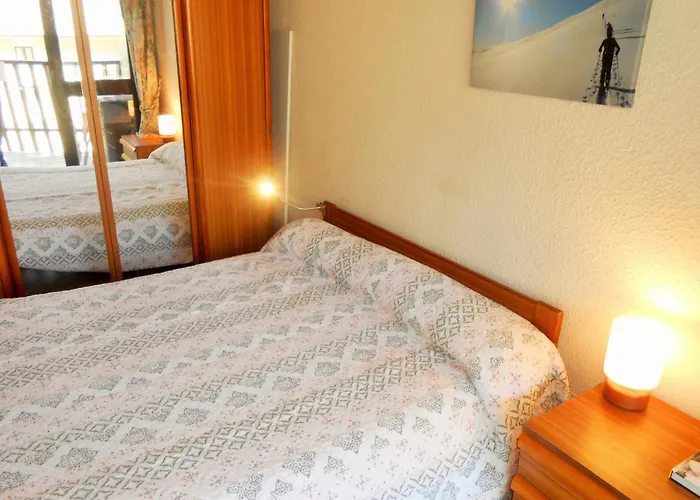 Chaleureux 6 Pers. Au Pied Des Pistes Avec Balcon - Fr-1-516-21 Les Deux Alpes